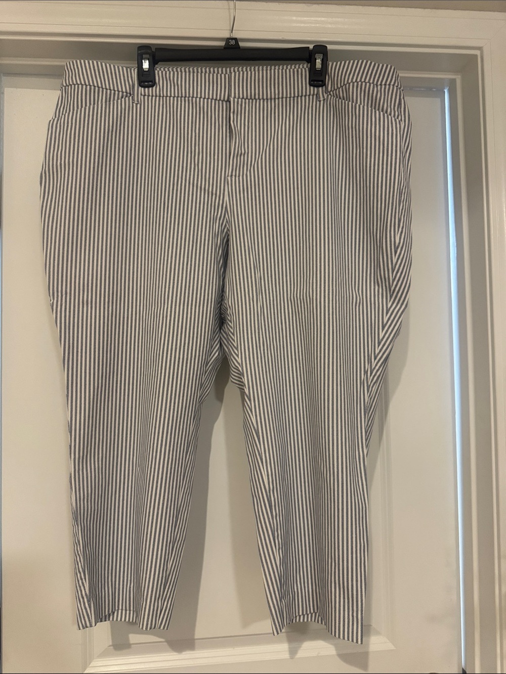 Old Navy White and Navy Vertical Stripe Pixie Pants